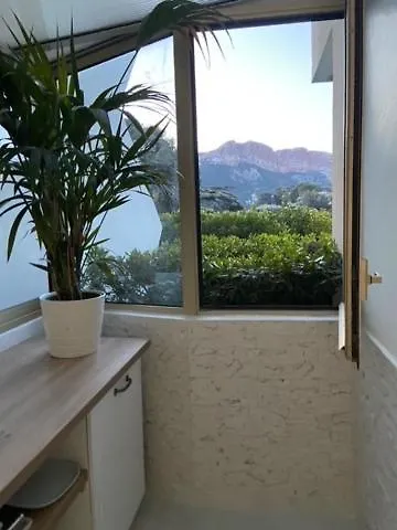 La Maison De Doms Avec Jacuzzi Et Vue Mer Cassis Apartment