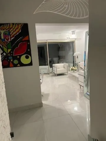 Lägenhet La Maison De Doms Avec Jacuzzi Et Vue Mer Cassis