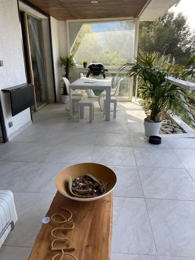 Apartment La Maison De Doms Avec Jacuzzi Et Vue Mer Cassis France