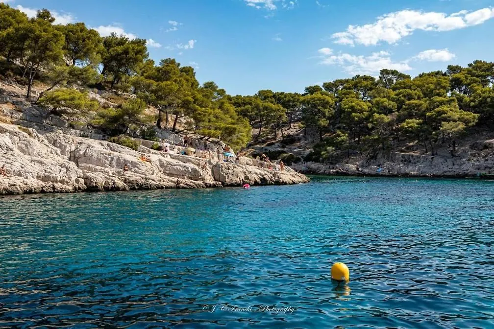 La Maison De Doms Avec Jacuzzi Et Vue Mer Cassis Lägenhet