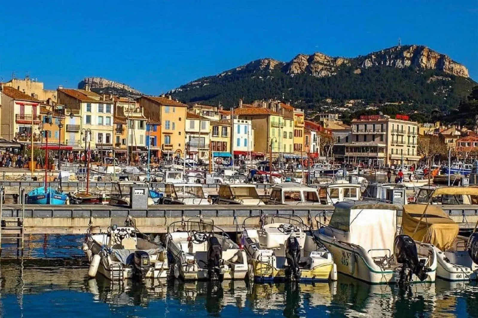 La Maison De Doms Avec Jacuzzi Et Vue Mer Cassis Frankrike